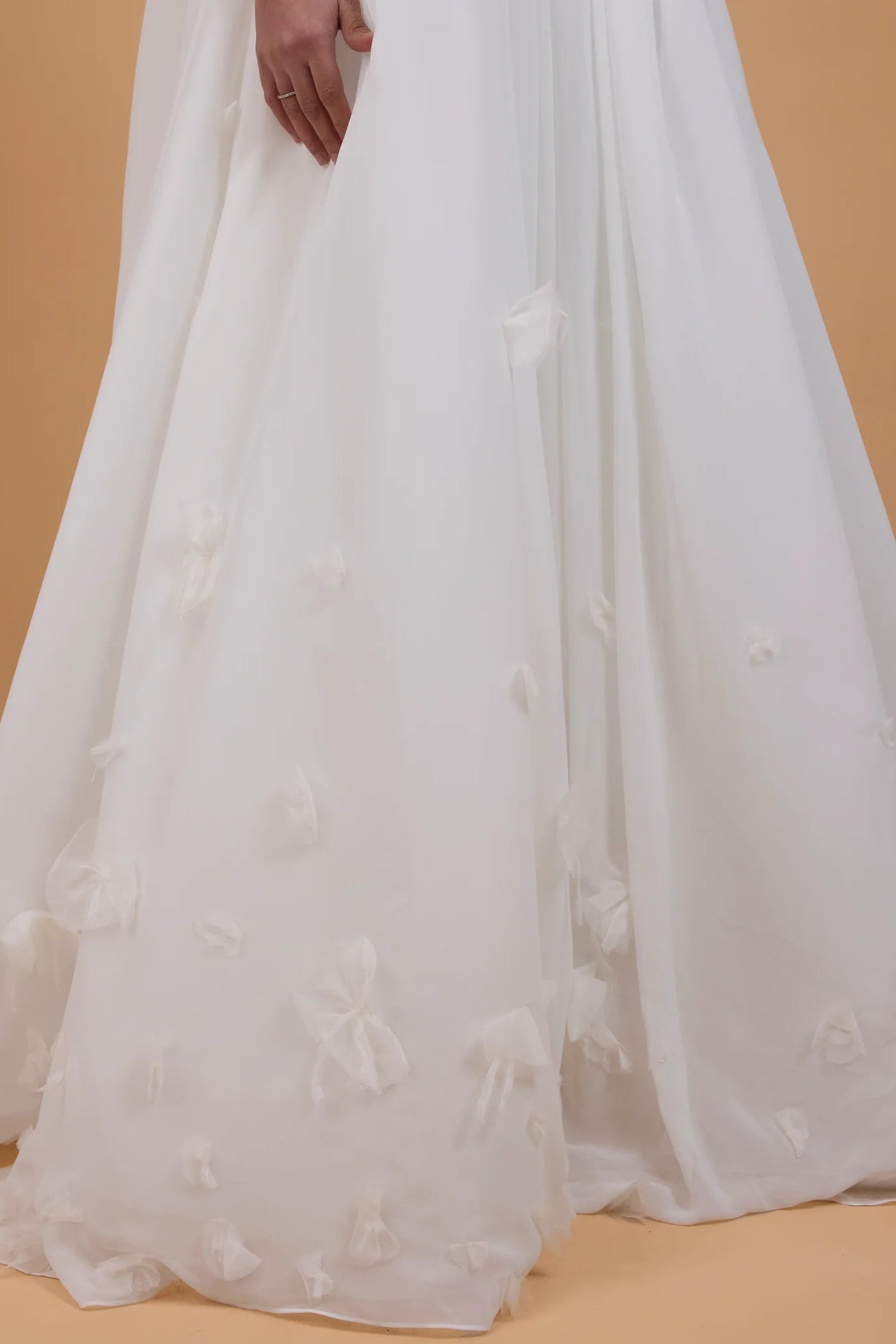 Kyha Meribel chiffon with floral appliques, boned corset, basque waist, A-Line wedding gown, pre-loved wedding gown, second-hand wedding gown, sample sale wedding gown