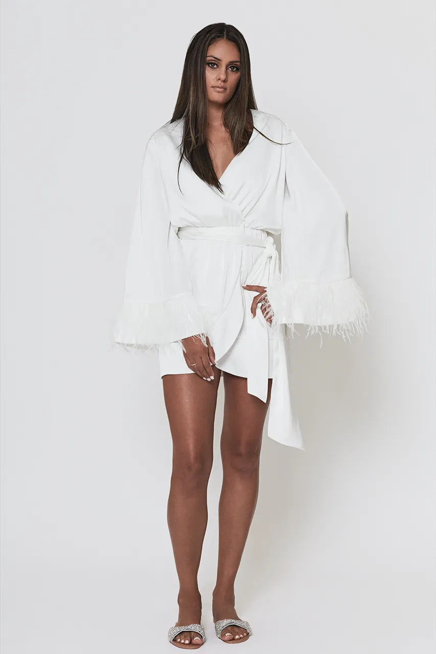 Nadine Merabi Dina White Short Feather Trim Dressing Robe Wedding Morning Of Bride
