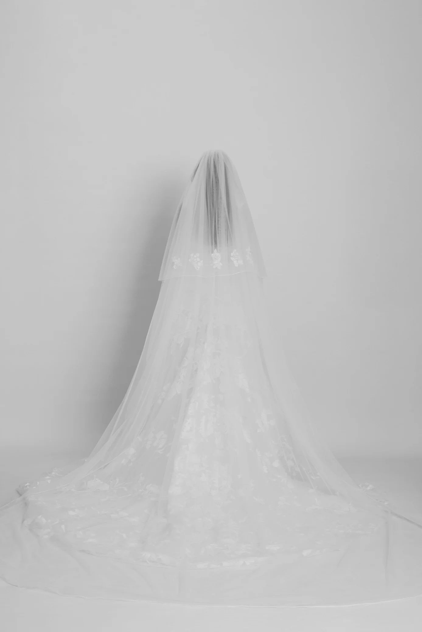 Browns Bride Floral Lace Veil - Two Tier