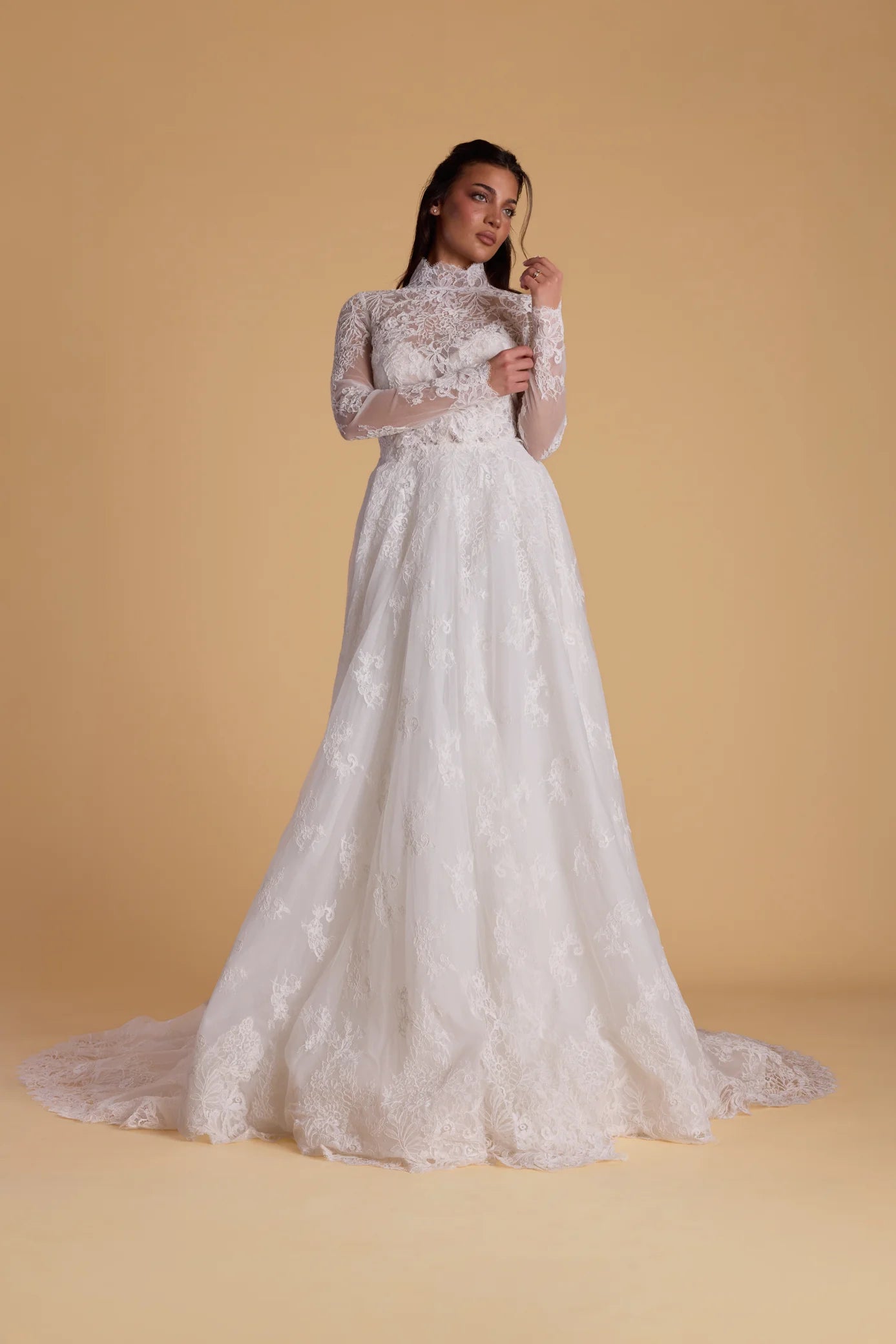 Eleganza Iconica Mia wedding gown
