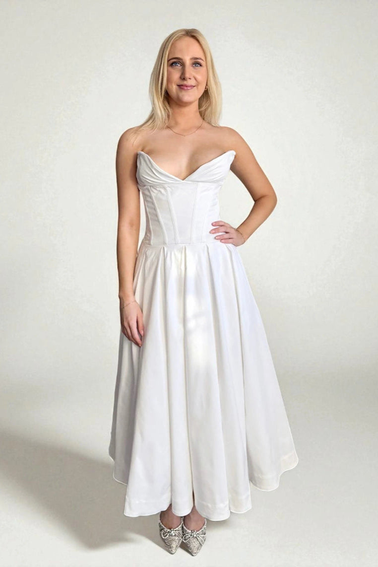House of CB Lady Dress White Hen Engagement Wedding Bride