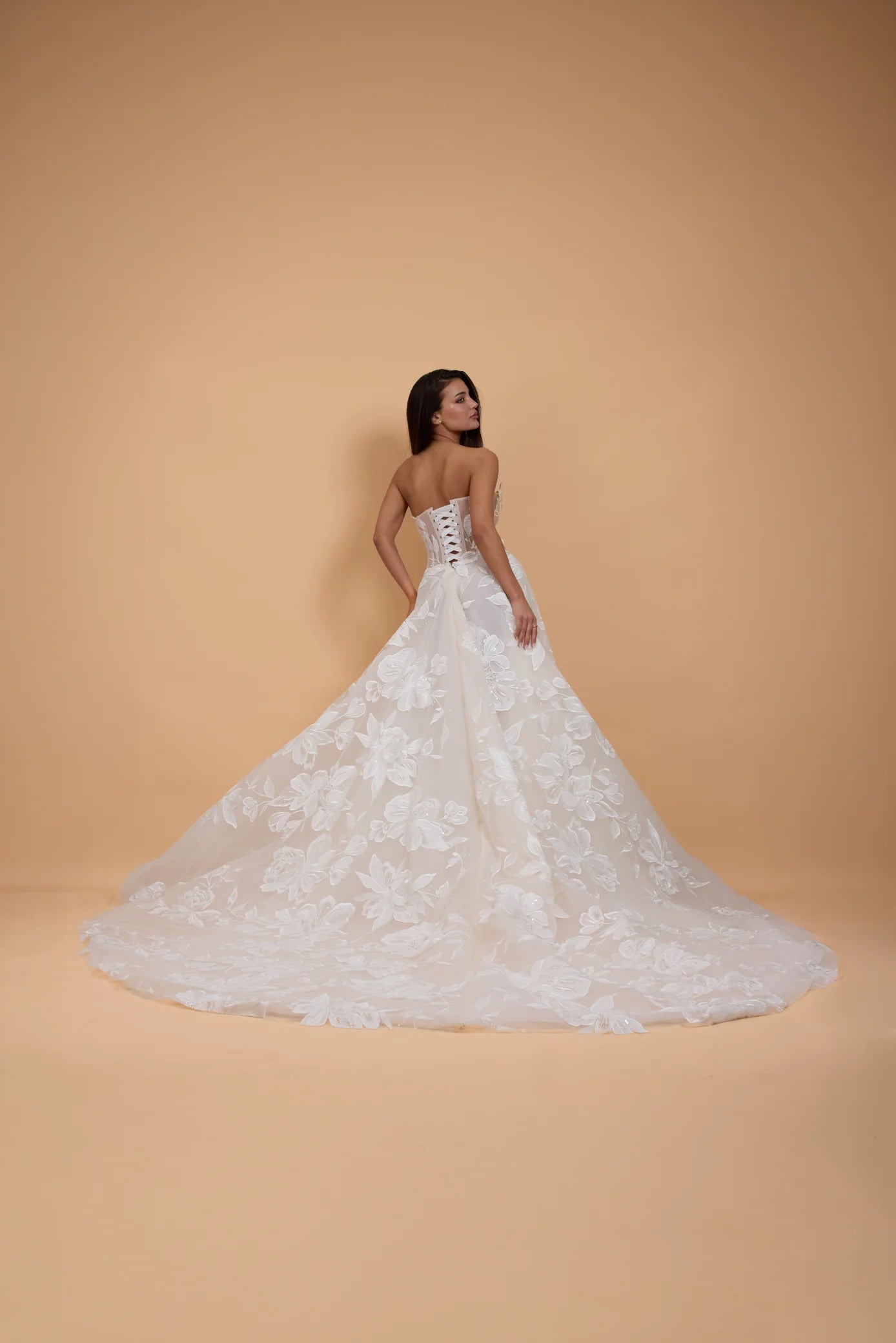 Galia Lahav - Evelyn