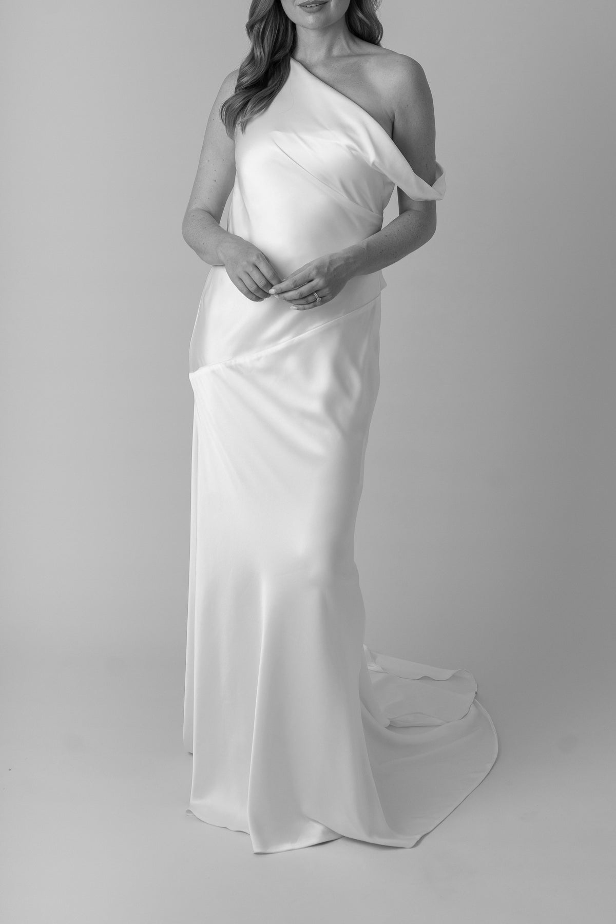 Kyha Arlo wedding gown