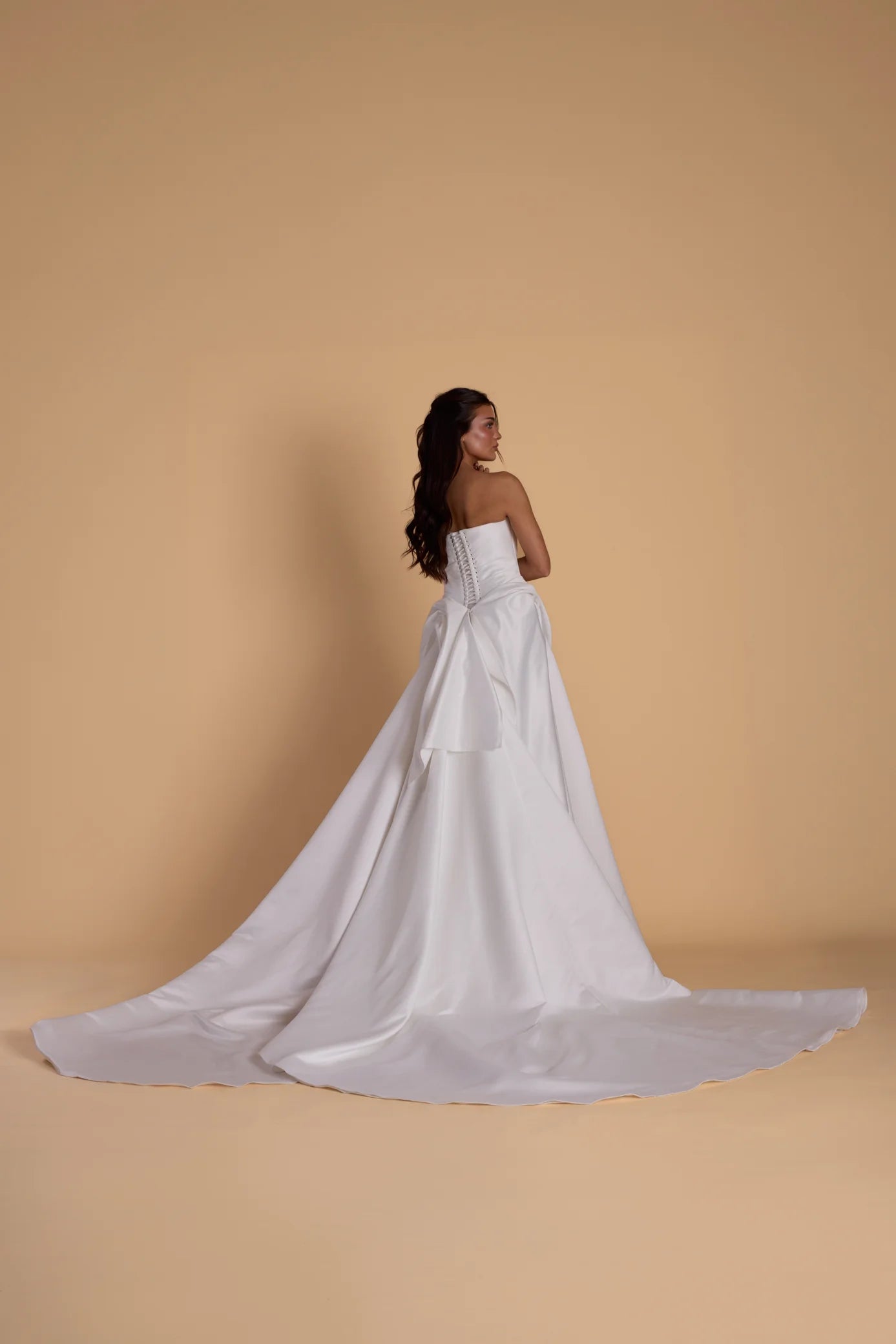 Kyha Evans wedding gown