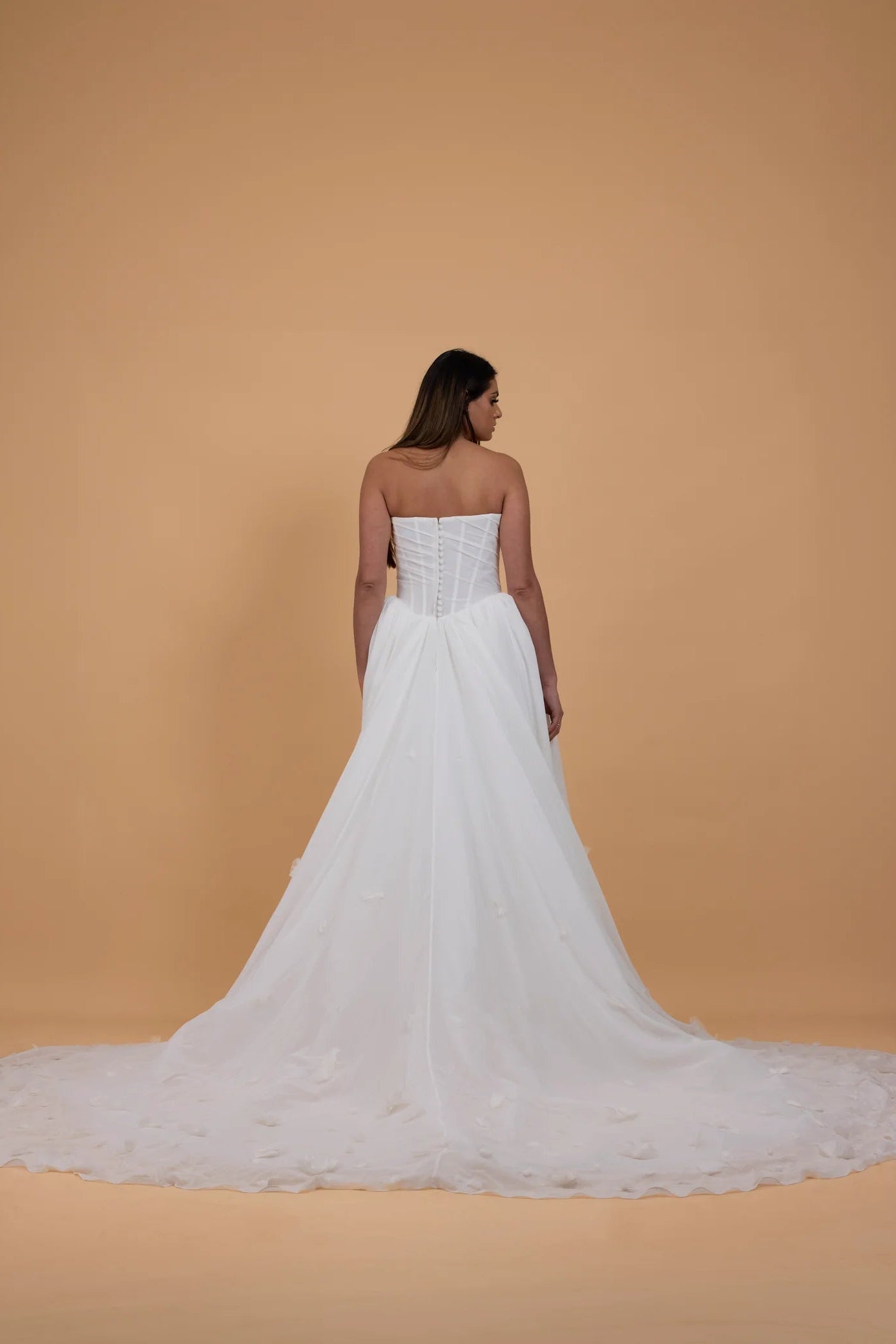 Kyha Meribel chiffon with floral appliques, boned corset, basque waist, A-Line wedding gown, pre-loved wedding gown, second-hand wedding gown, sample sale wedding gown