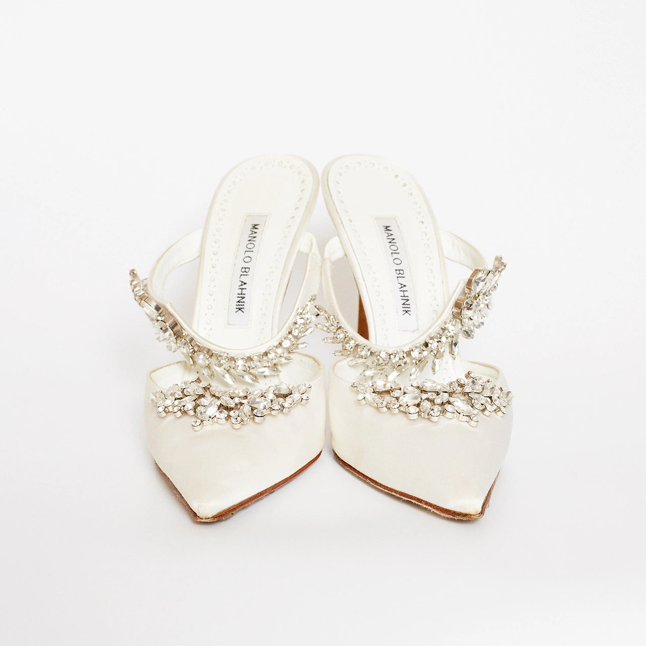 Manolo Blahnik Lurum mules shoes white crystal embellishment Wedding Bridal  Hen Engagement