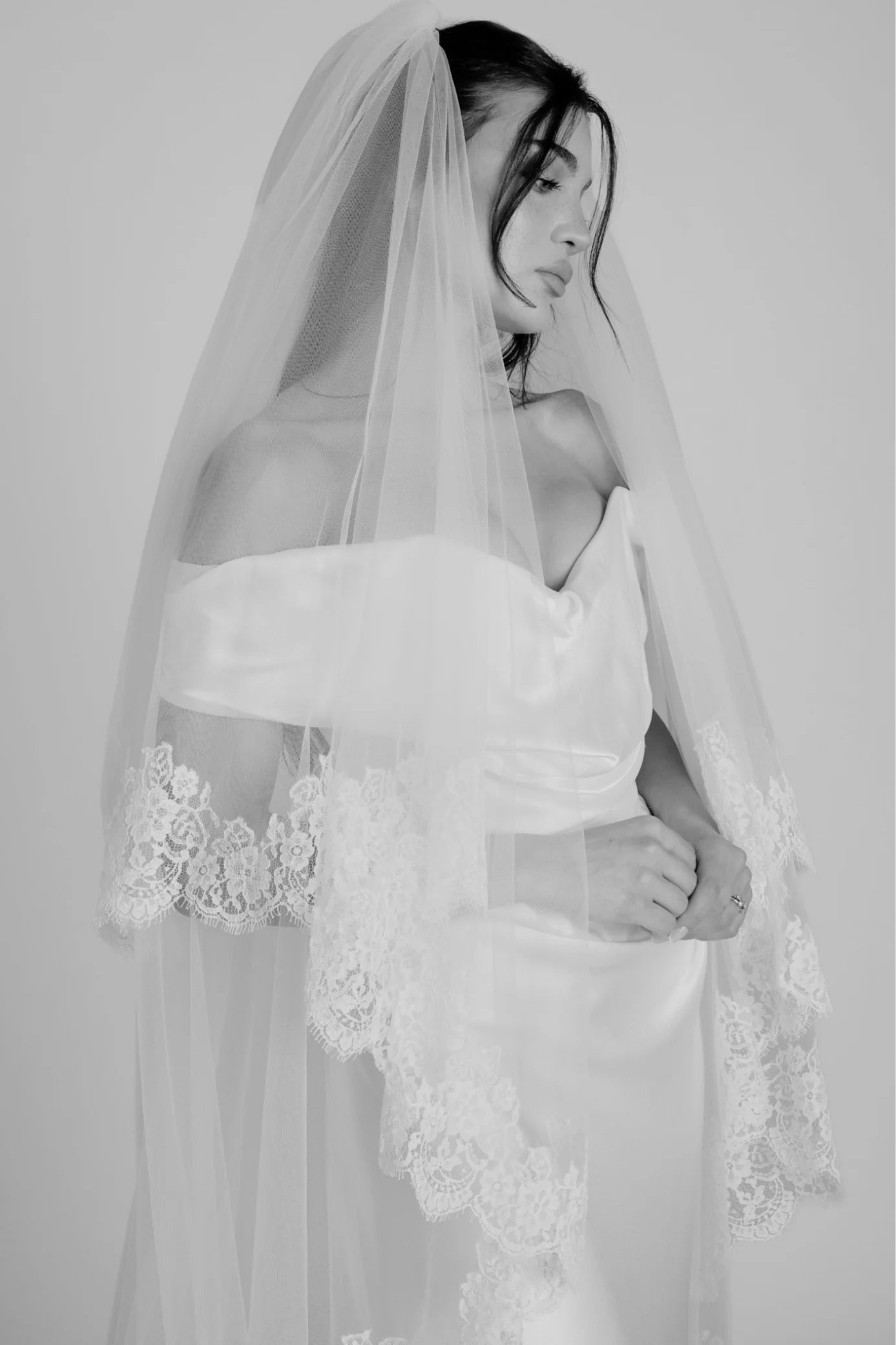 Pronovias V-2217 Lace Veil - Two Tier