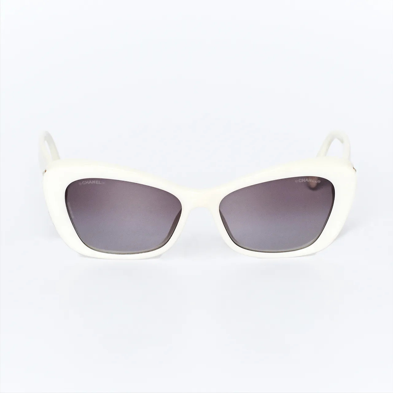 Chanel White Cat Eye Pearl Sunglasses Hen Honeymoon Wedding Bride
