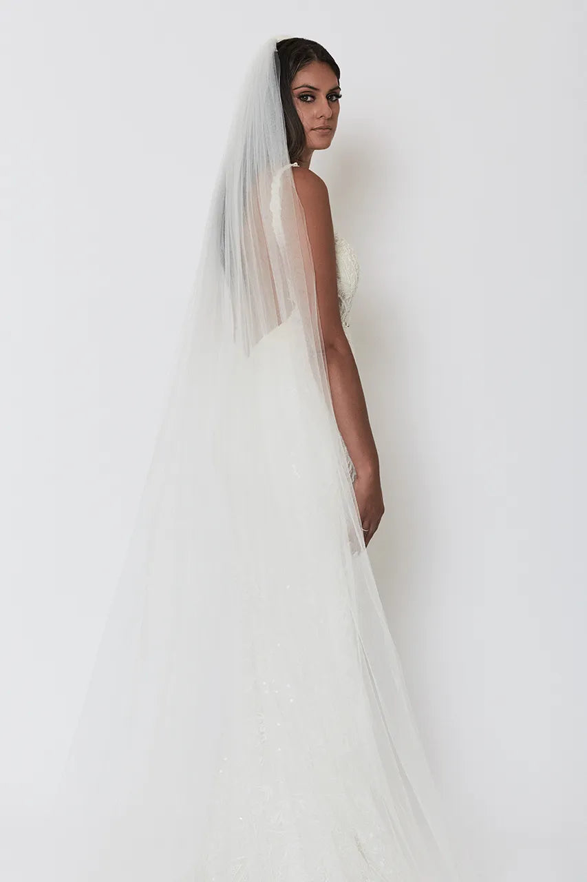 Richard Designs tulle Cathedral length single tier ivory wedding bride